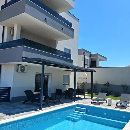 Appartement Mima *